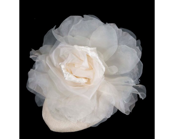 Cream flower pillbox fascinator by Fillies Collection - Hats From OZ
